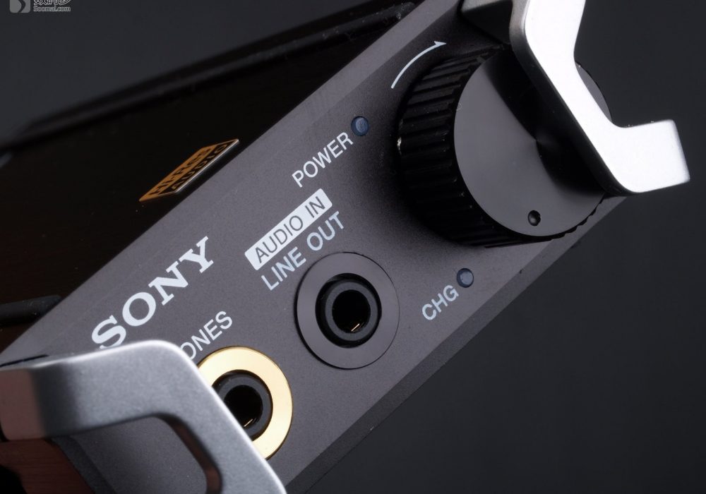 索尼 SONY PHA-2 便携式耳机放大器[USB外置声卡]拆解 图集[Soomal]