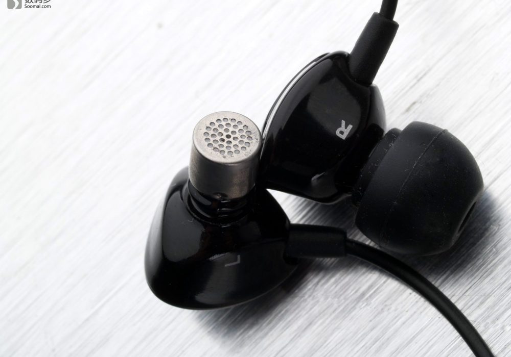 JVC 杰伟世 HA-FXC80 入耳式耳机 - 前置单元