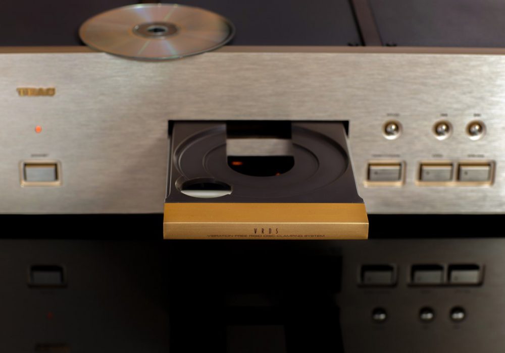TEAC VRDS-25 CD播放机