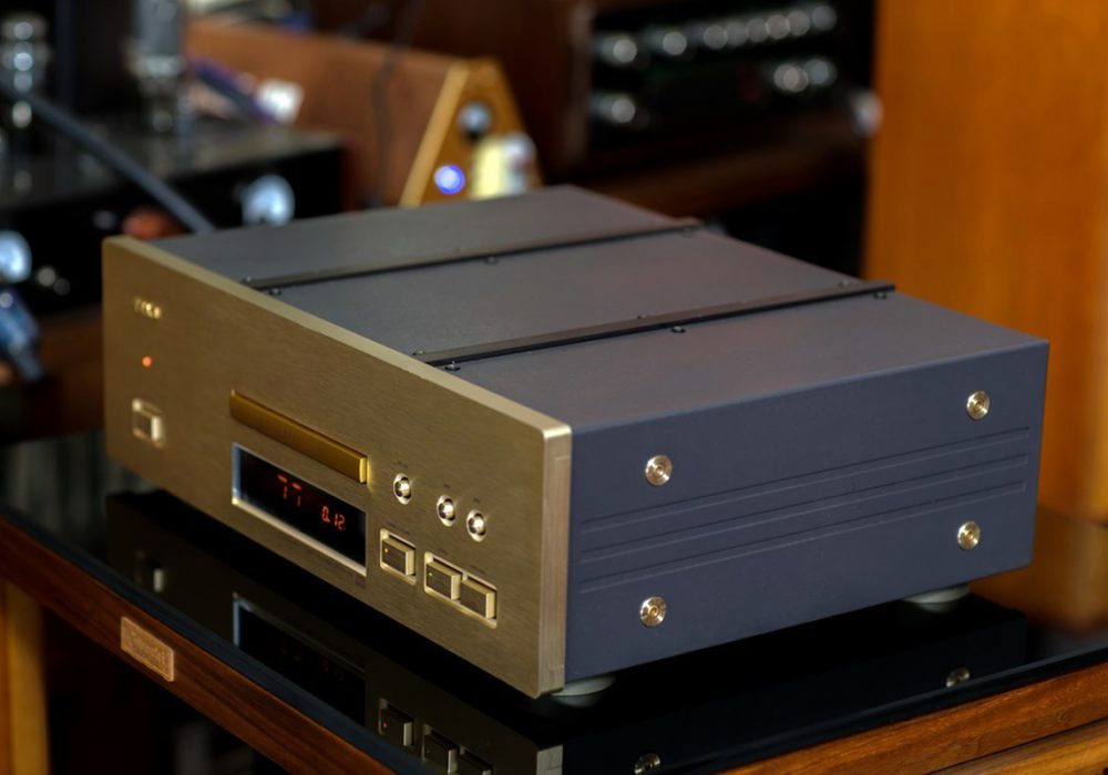 TEAC VRDS-25 CD播放机