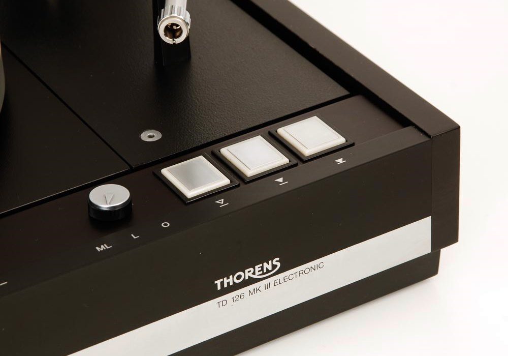 多能士 Thorens TD-126 MKIII 黑胶唱机