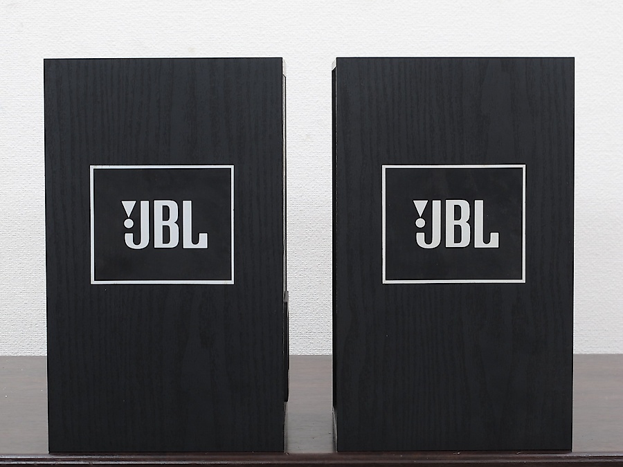 JBL 4312M Ⅱ 小型监听音箱