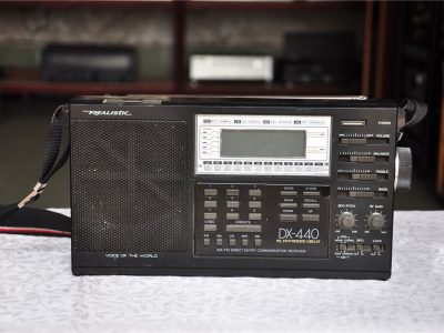 雷神 REALISTIC DX-440 便携收音机