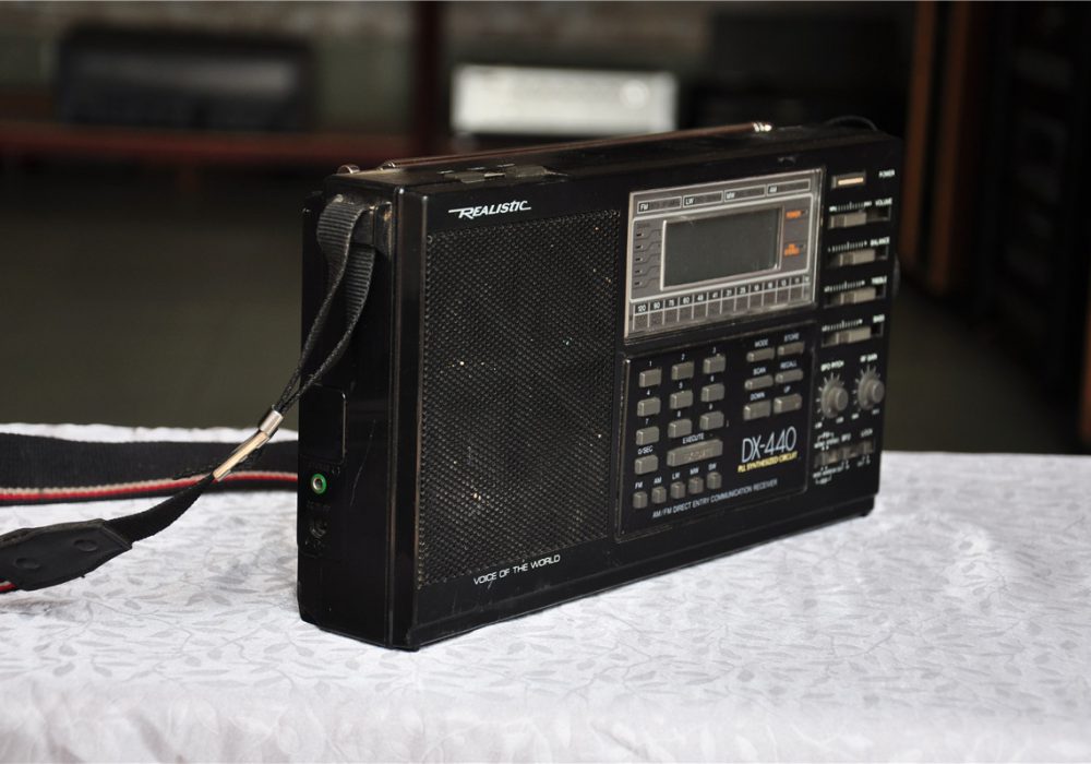 雷神 REALISTIC DX-440 便携收音机