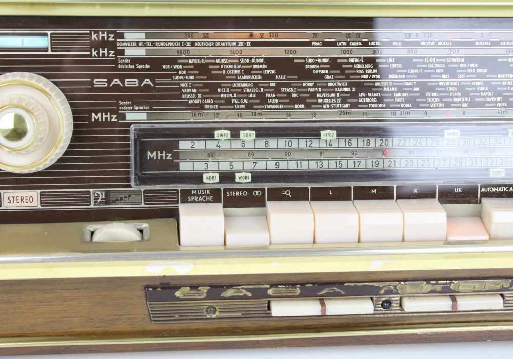 SABA Freiburg Automatic 125 古董收音机