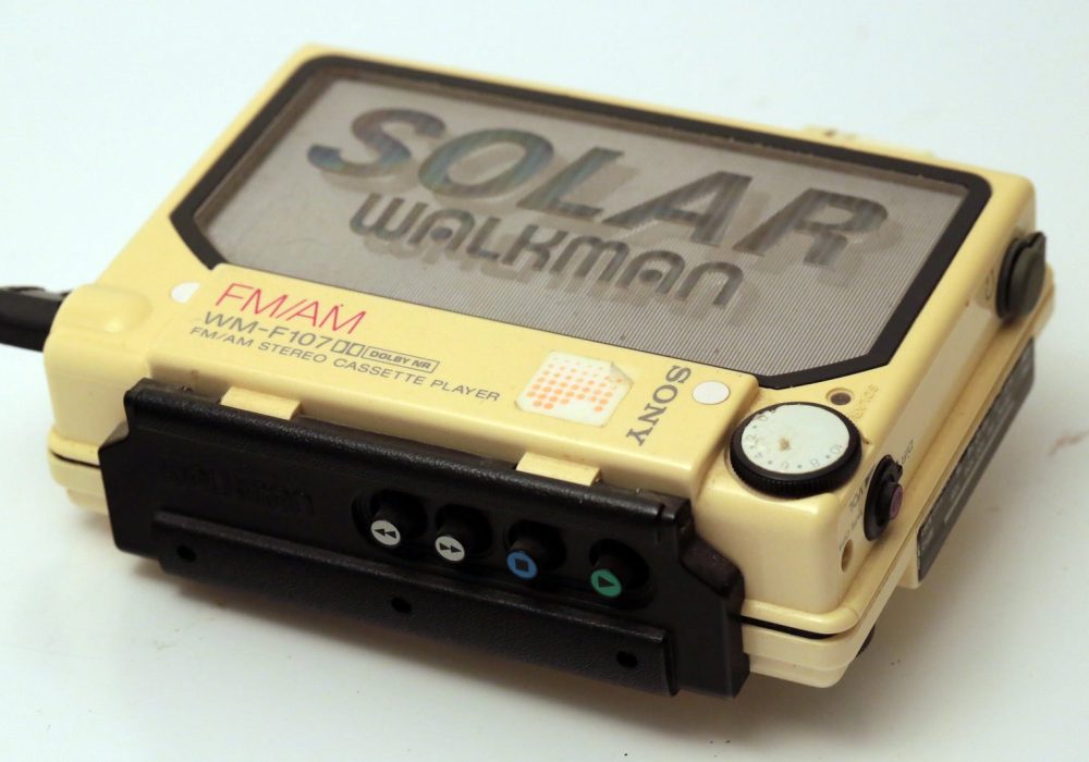 SONY WM-F107 运动型防水太阳能磁带随身听
