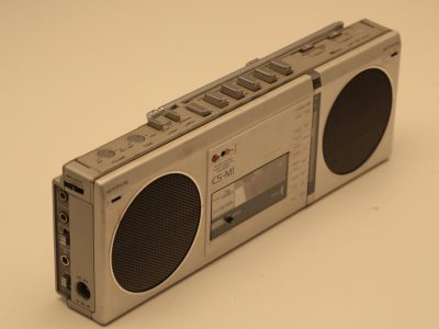 爱华 AIWA CS-M1 小型收录机