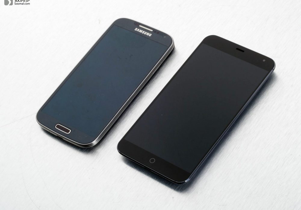 Meizu 魅族 MX4智能手机 - 和三星Galaxy S4比较