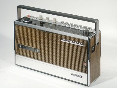 根德 GRUNDIG C4000 收录机