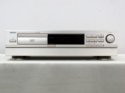 天龙 DENON DTR-2000G DAT播放机