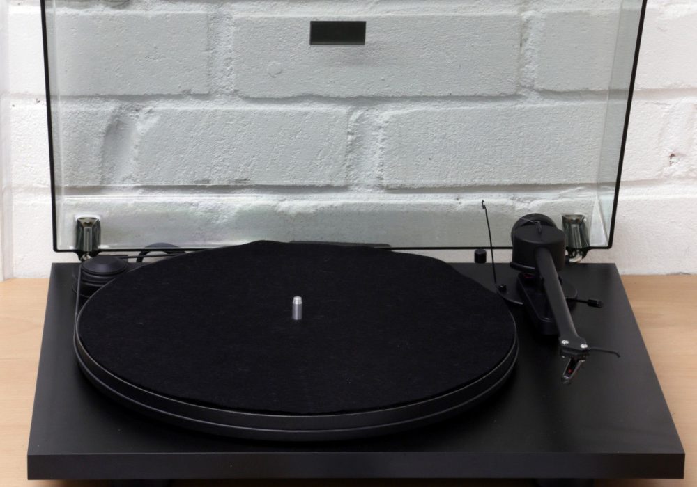 Pro-Ject Essential 黑胶唱机