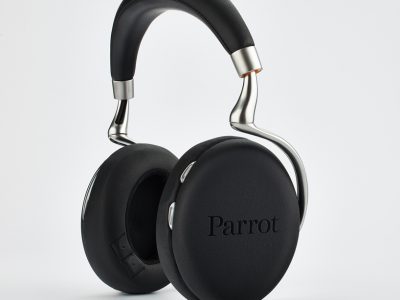 派诺特(Parrot) 再次联手法国著名设计师菲利浦·斯塔克打造新款派诺特 Zik2·0 无线蓝牙耳机