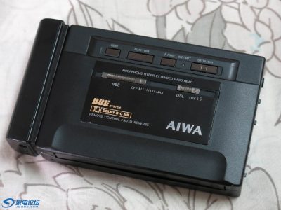 爱华 AIWA HS-PX50 磁带随身听