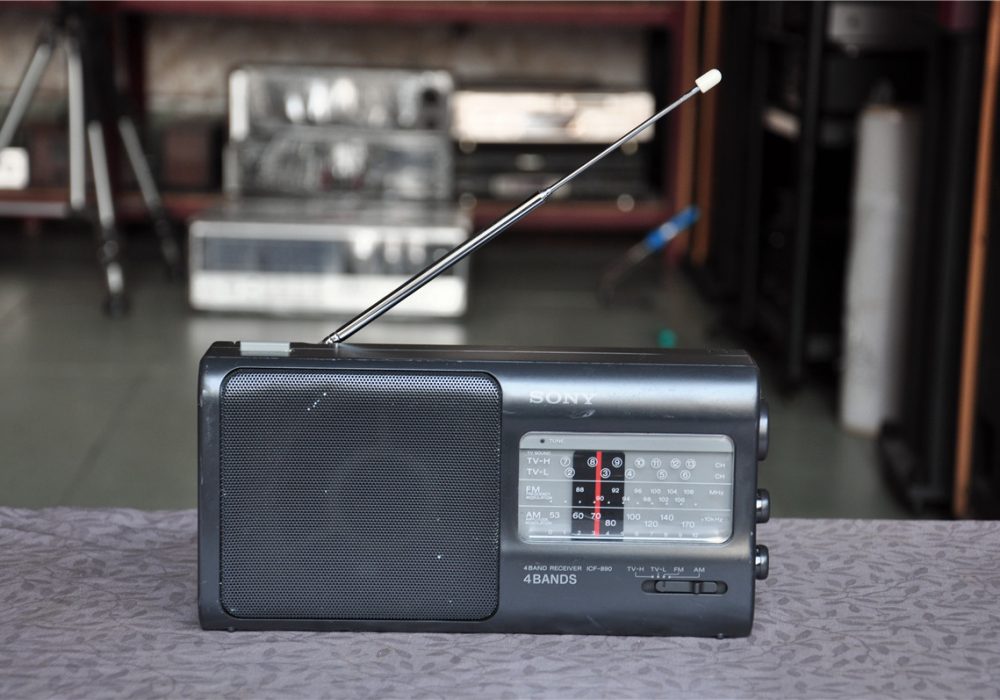 索尼 SONY ICF-890 四波段电视伴音 便携收音机
