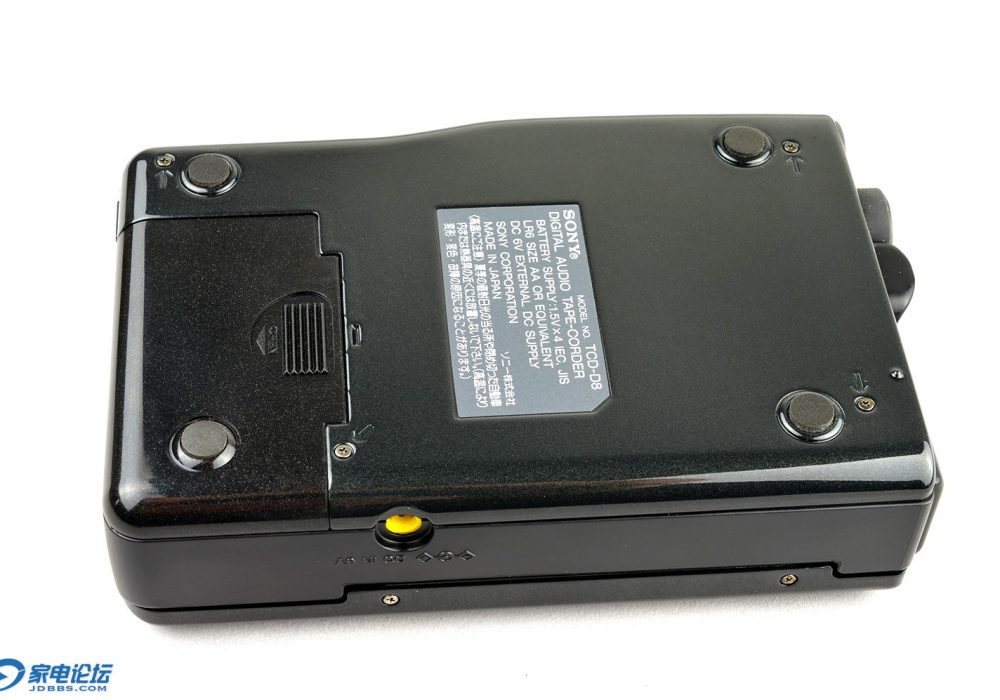 索尼 SONY TCD-D8 DAT随身听