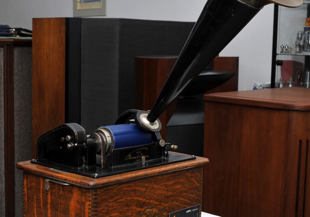 EDlSON愛迪生蠟筒留聲機过百年歷史
