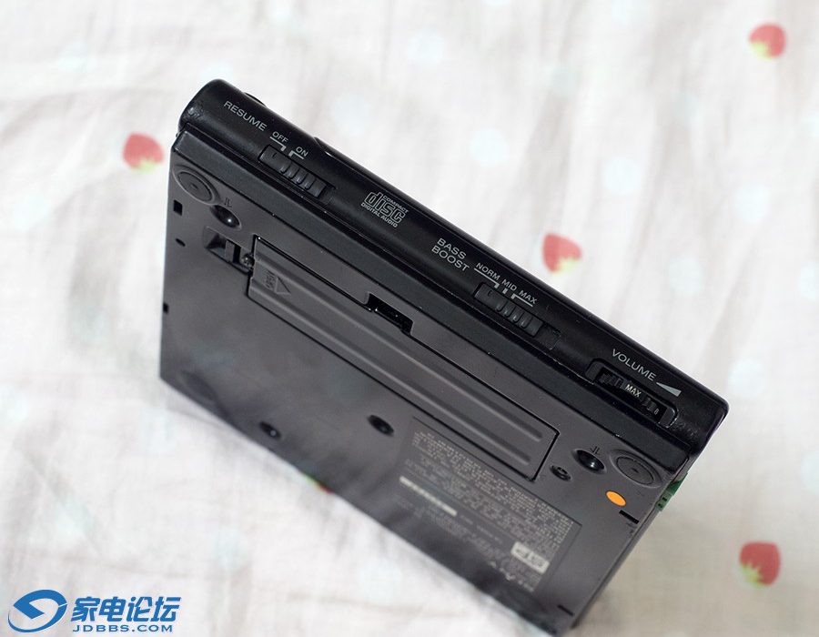 索尼 SONY D-303 + Panasonic SL-SX410 CD随身听