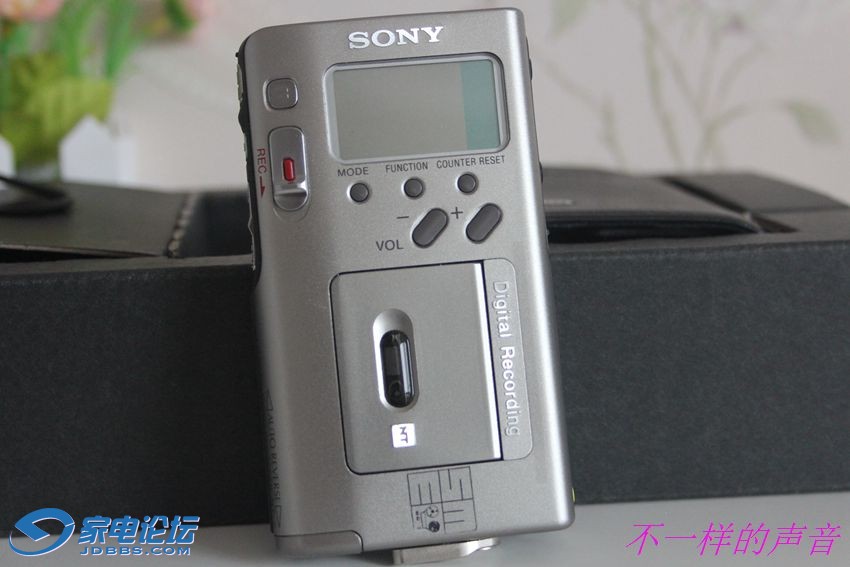 索尼 SONY NT2 微型数字录音机