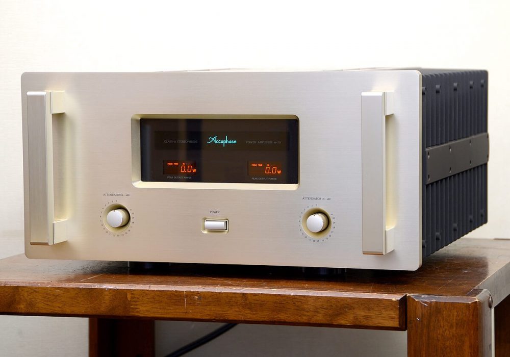 金嗓子 Accuphase A-50 功率放大器