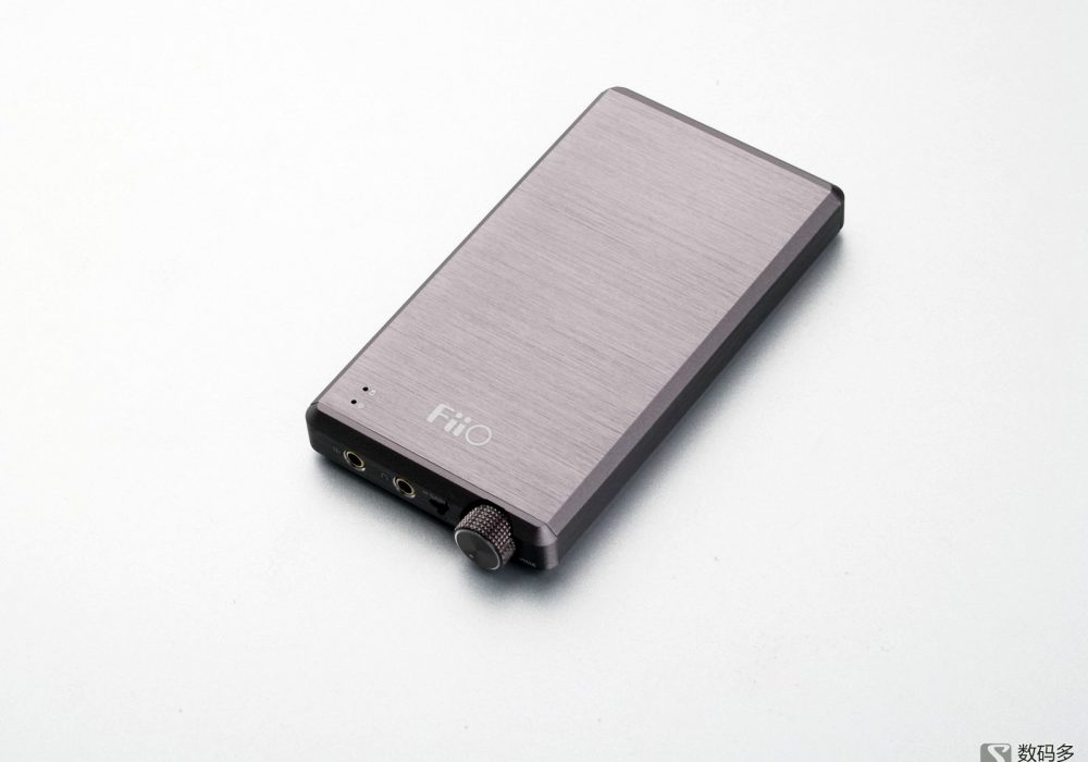 FIIO 飞傲 E12A for IEM 便携式耳机放大器