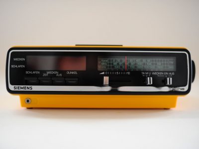 西门子 Siemens Alpha RG 224 钟控收音机