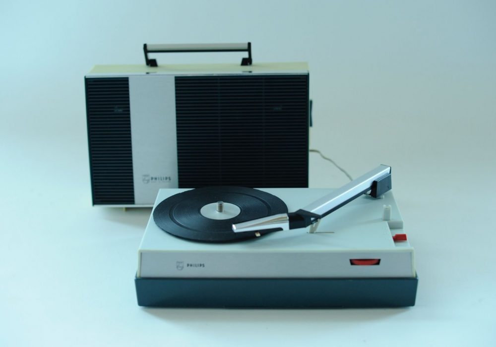 飞利浦 Philips 22 GF 100 便携黑胶唱机