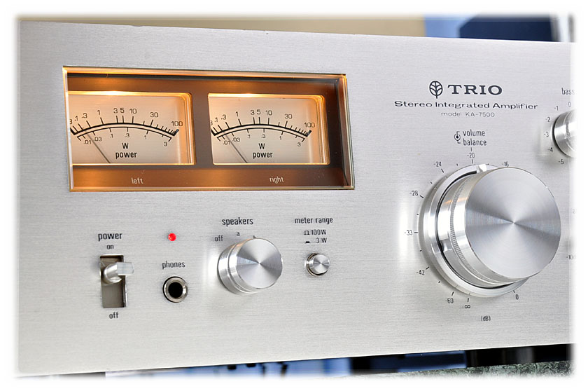 日立 TRIO KA-7500 双表头立体声功率放大器 – Lark Club