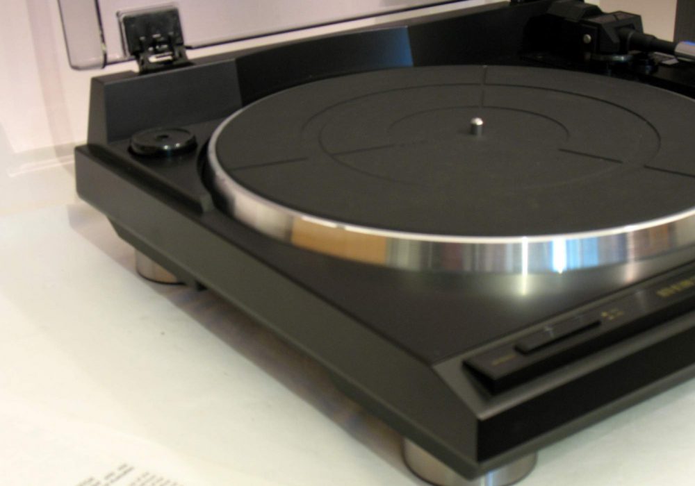 PIONEER PL-770 黑胶唱机