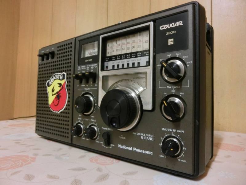 松下 National RF-2200 COUGAR 便携收音机