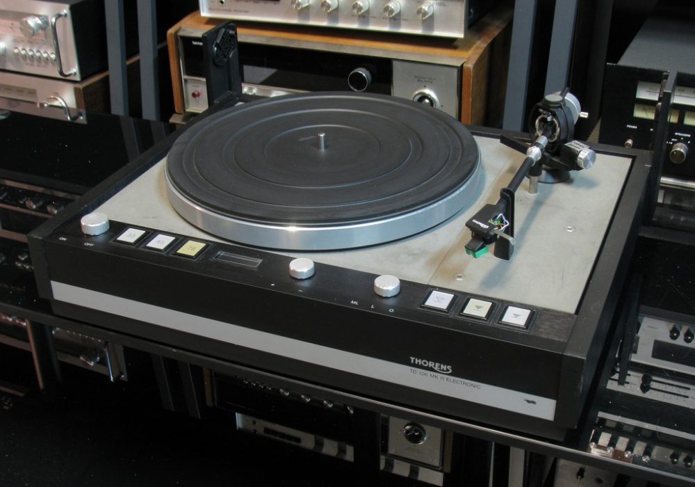 多能士 Thorens TD126 mkIII 黑胶唱机