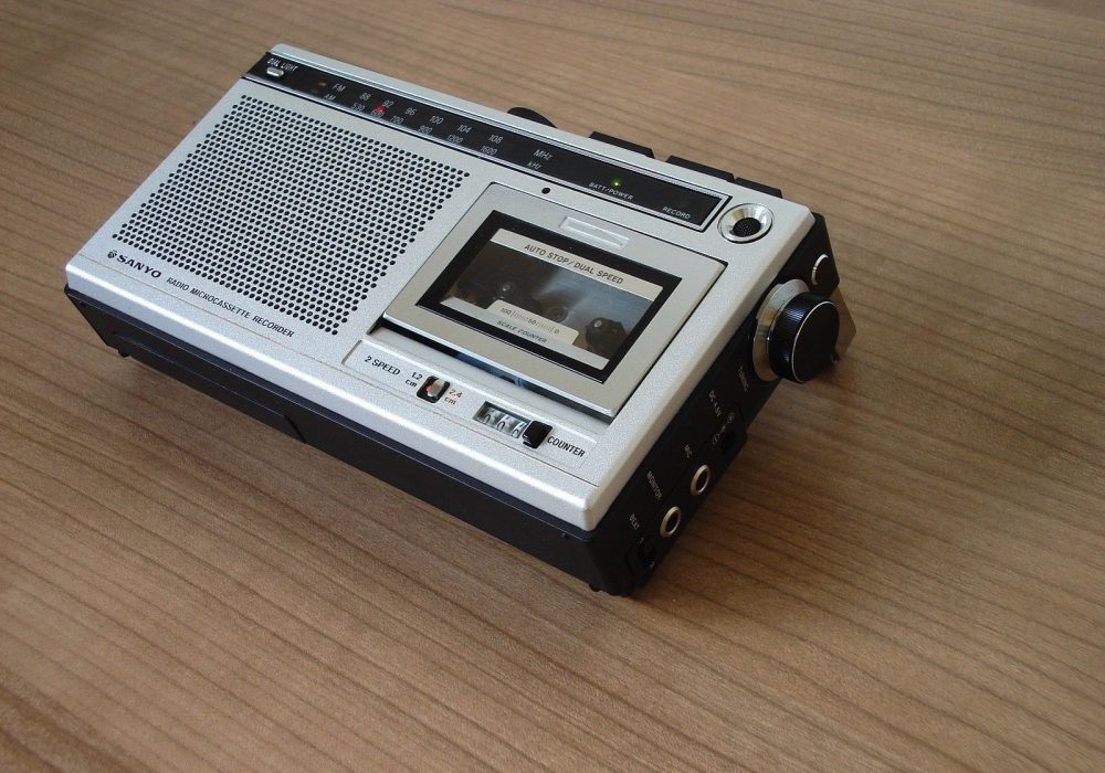 三洋 SANYO M5850F 微型磁带收录机