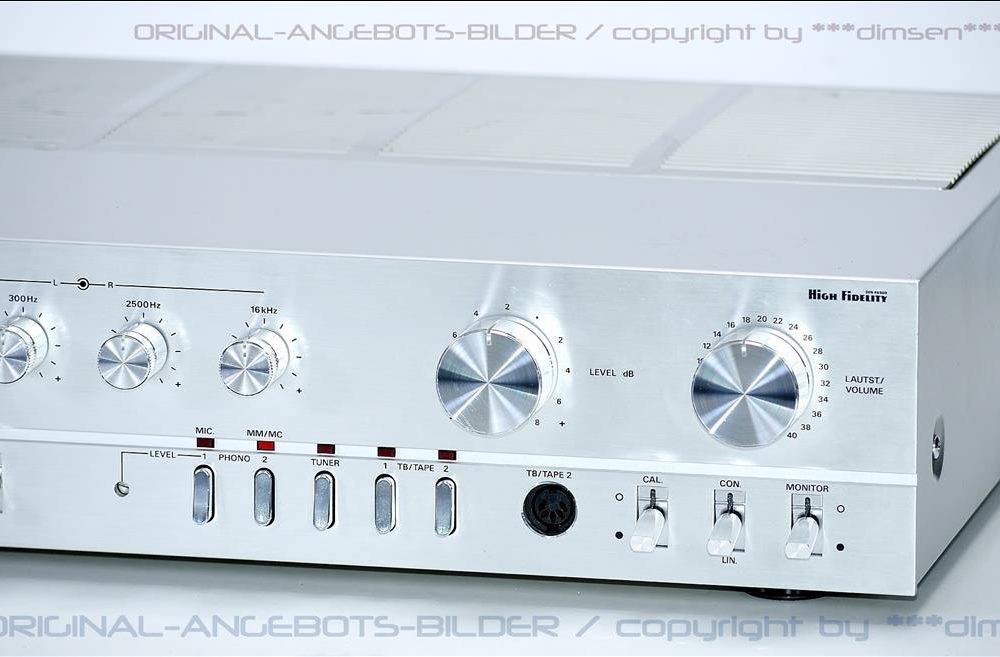 根德 GRUNDIG XV5000 Hi-Fi 前级放大器