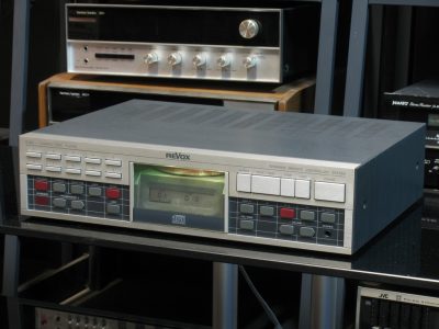 Revox B225 专业级CD播放机