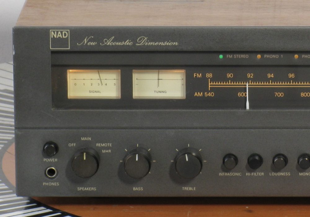 NAD 7060 FM/AM 收扩机