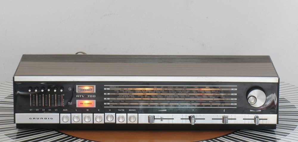 GRUNDIG RTV700 收音头