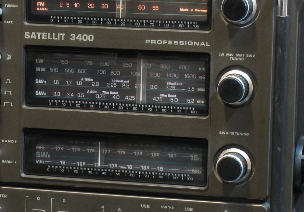 根德 GRUNDIG SATELLIT 3400 收音机