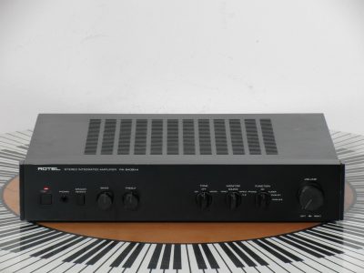 ROTEL RA-840BX4 功率放大器