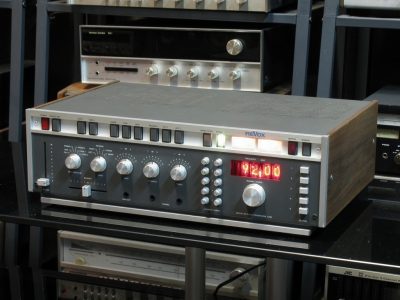 Revox A720 收音头/前级放大器