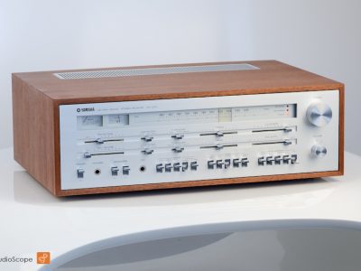 Yamaha CR-1000 收音机