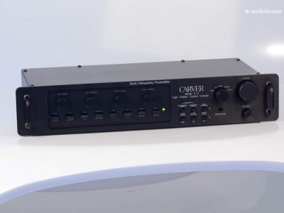 Carver Pre Amp C-11 with hologram