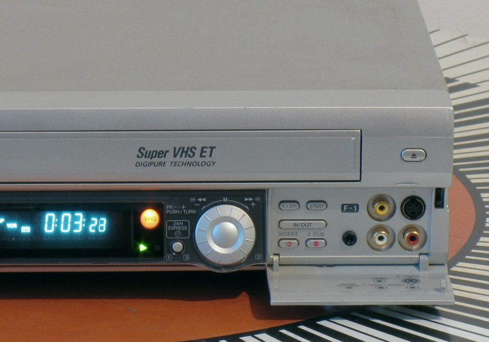 JVC HR-DVS3 录像机
