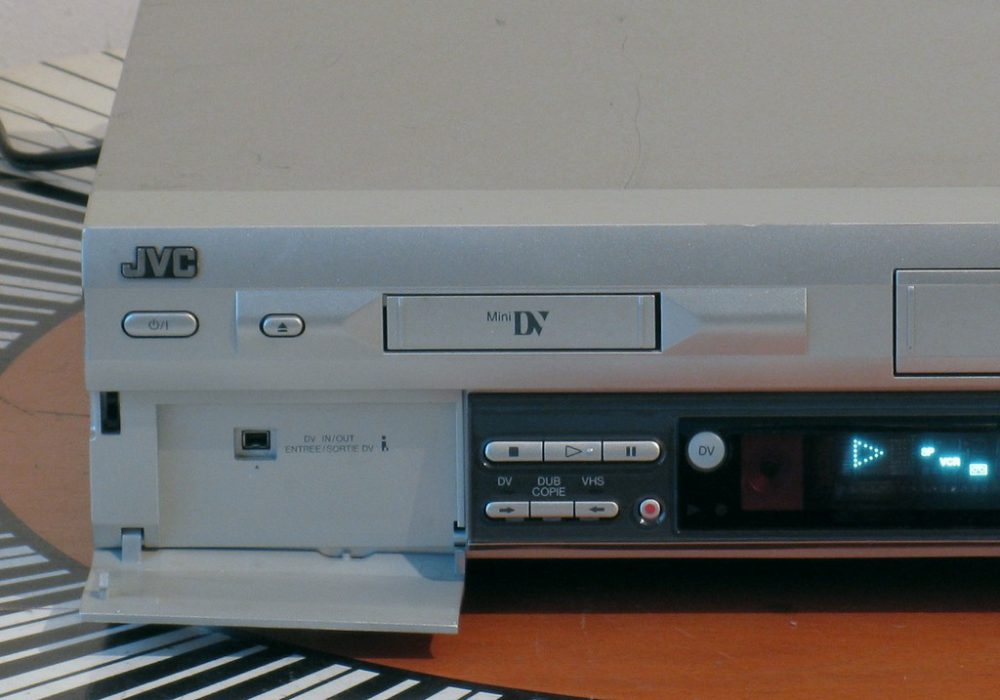 JVC HR-DVS3 录像机