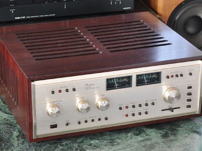 金嗓子 Accuphase E-303 功率放大器