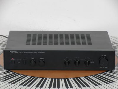 ROTEL RA-840BX3 功率放大器