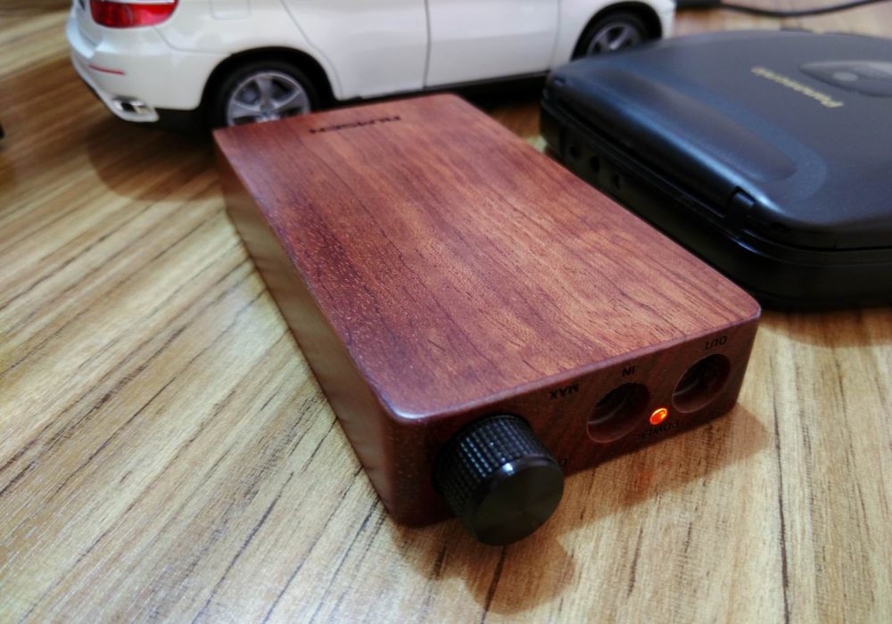 非洲花梨木盒子——AUMSEN RS800解码耳放