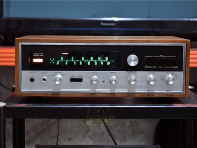 山水 SANSUI Model 2000 空气七连 收扩机