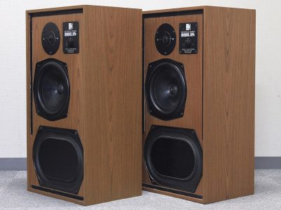 KEF Model 104 落地音箱