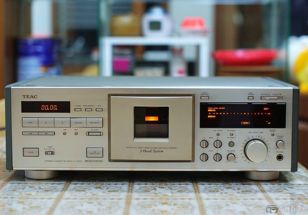 TEAC V7000 卡座