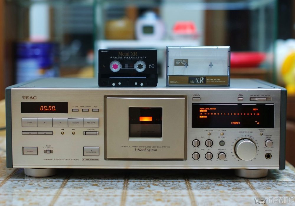 TEAC V7000 卡座