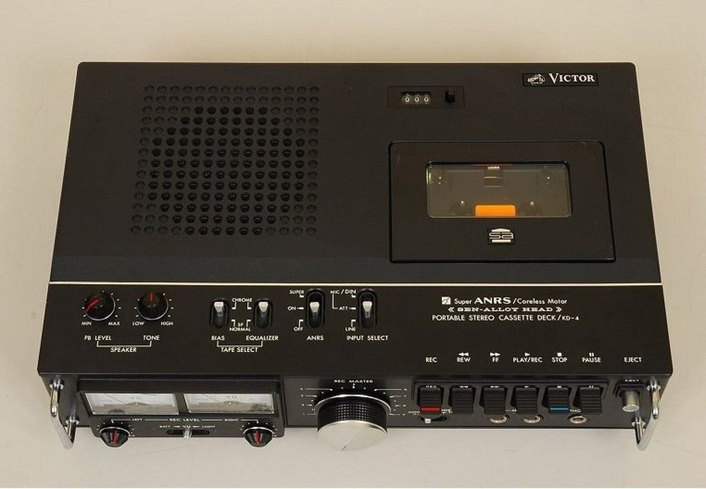 VICTOR KD-4 磁带录音机